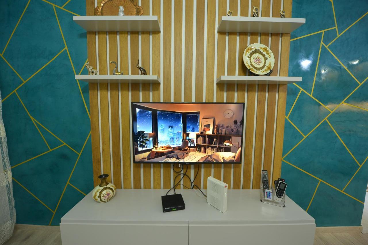 Denis Comfort Apartment Shkoder Bagian luar foto