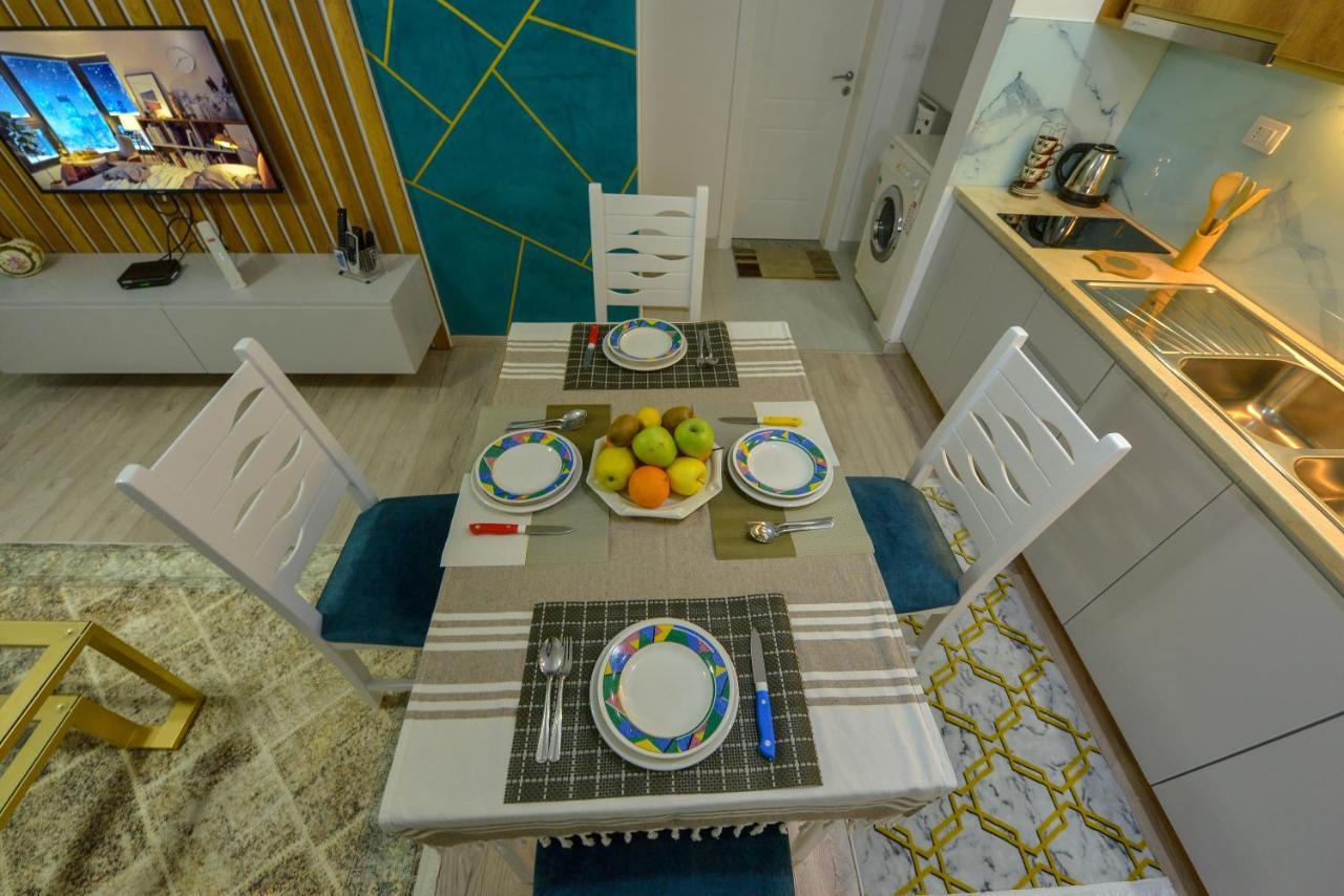 Denis Comfort Apartment Shkoder Bagian luar foto